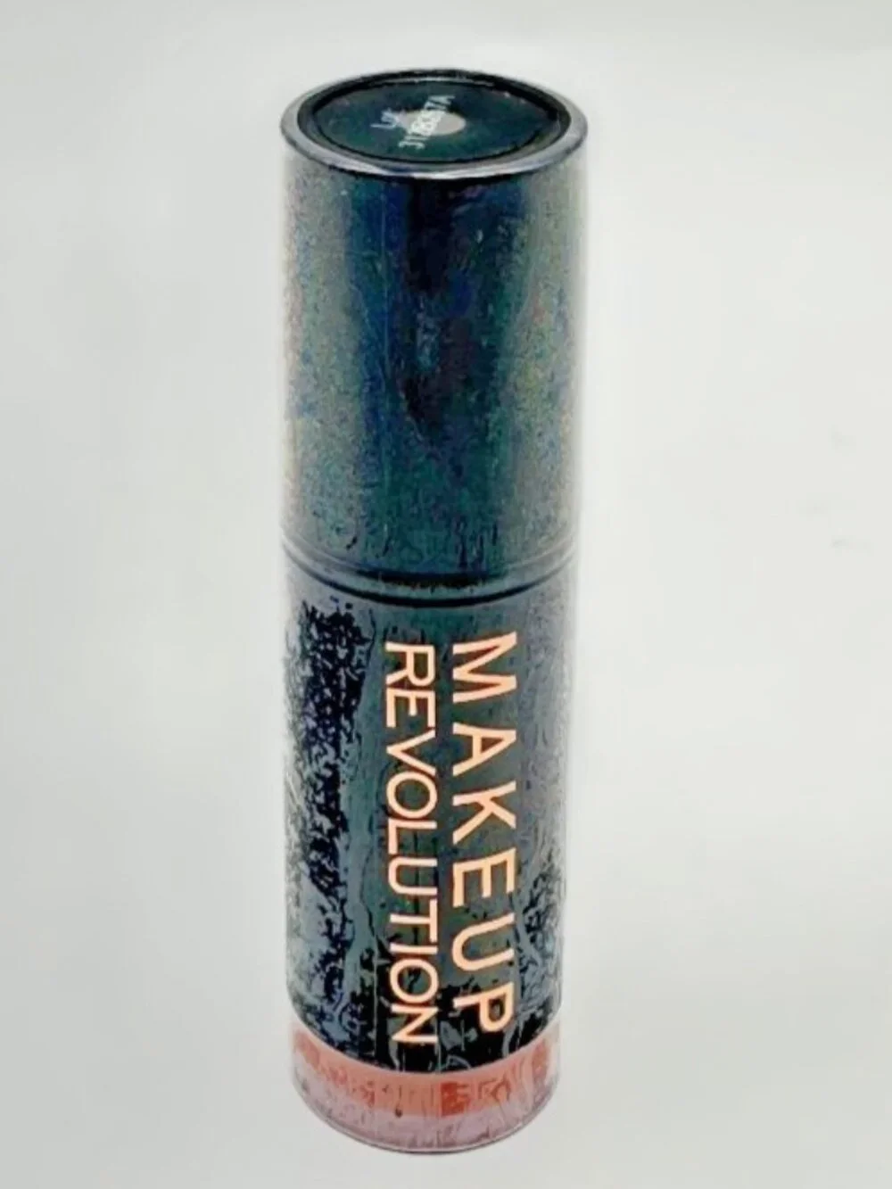 Makeup Revolution Amazing Lipstick, Love Nude